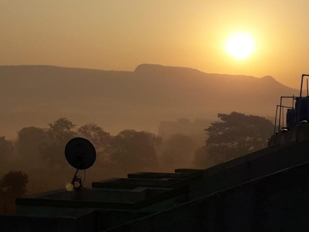 Karjat Mountain Villa Exterior foto